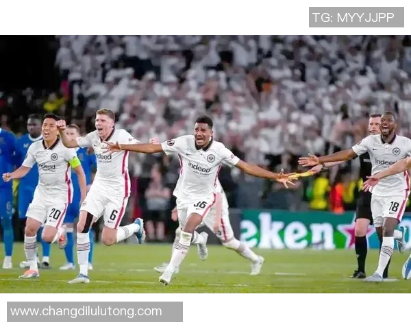 足球end的背后故事与未来展望解析，探讨这项运动的魅力与挑战